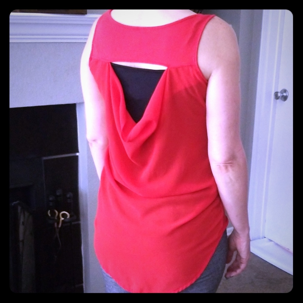 Silky Red Top